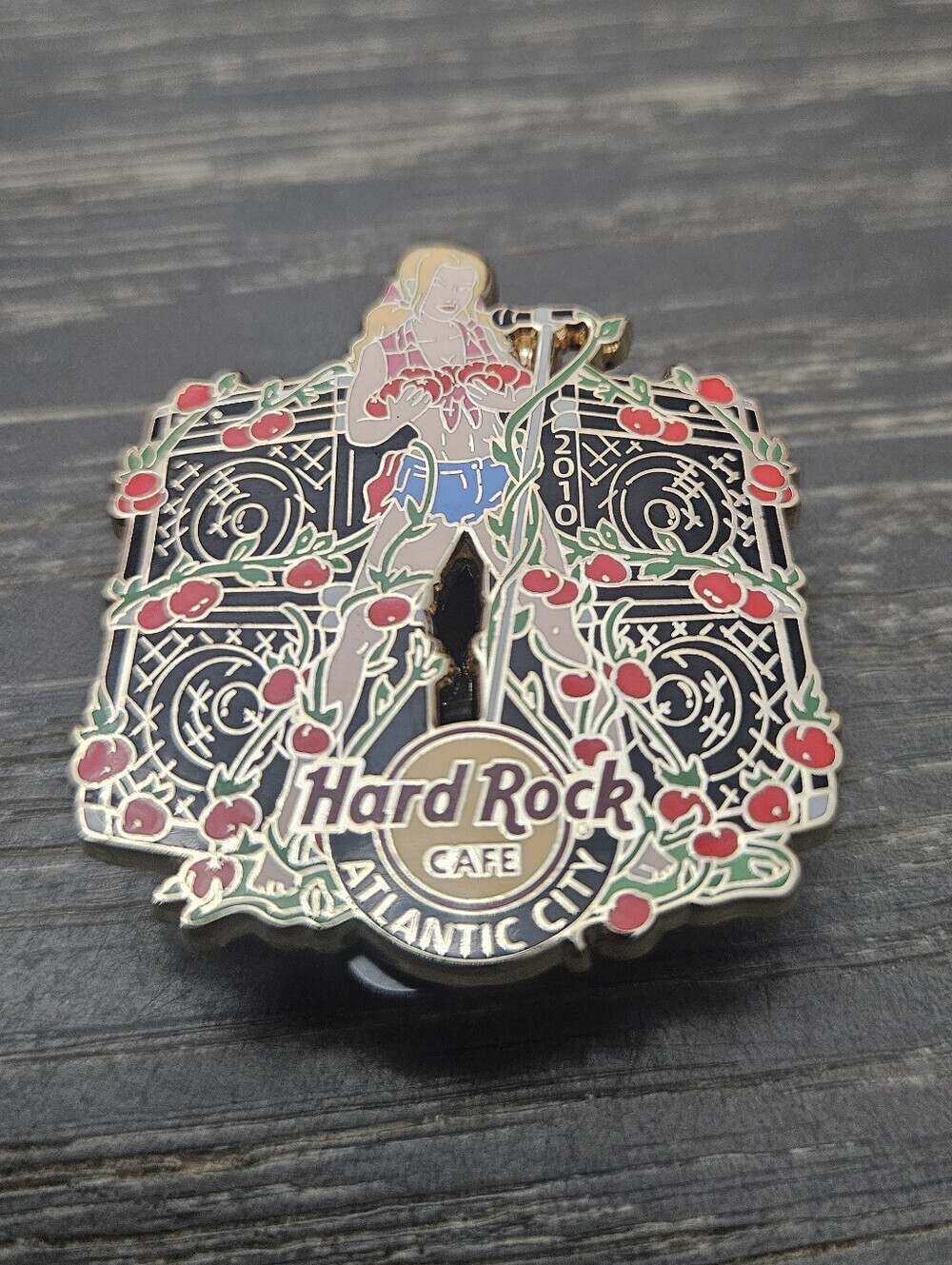 Hard Rock Cafe Atlantic City Pin - Blonde Singer with Cherries - Picture 2 of 5